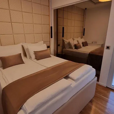 Skypool 77 With Private Pool *