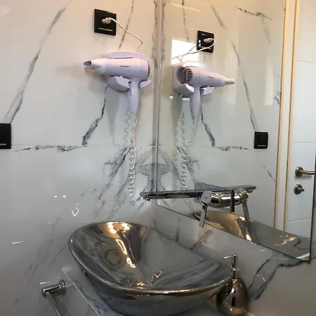 Skypool 77 With Private Pool דירה מאקרסקה