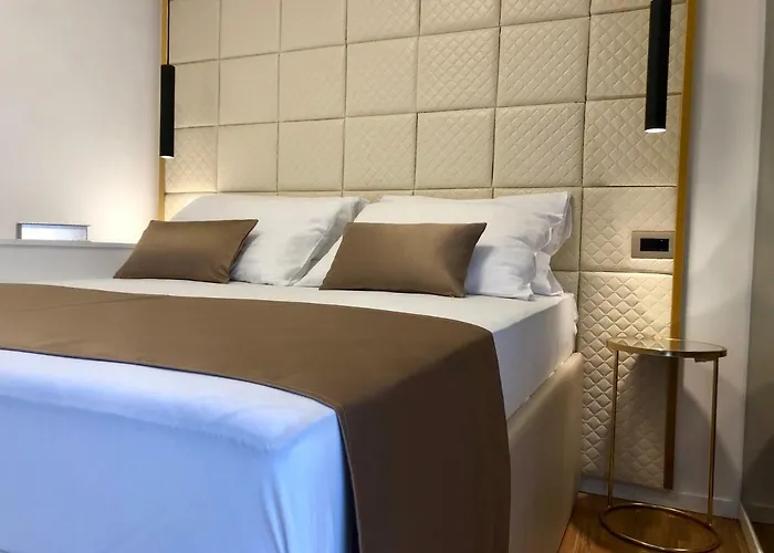 Skypool 77 With Private Pool